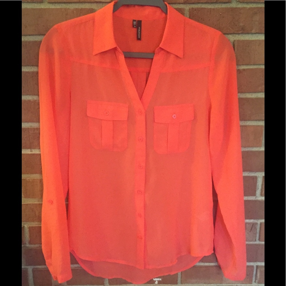 SOLD Like New Maurice’s Blouse